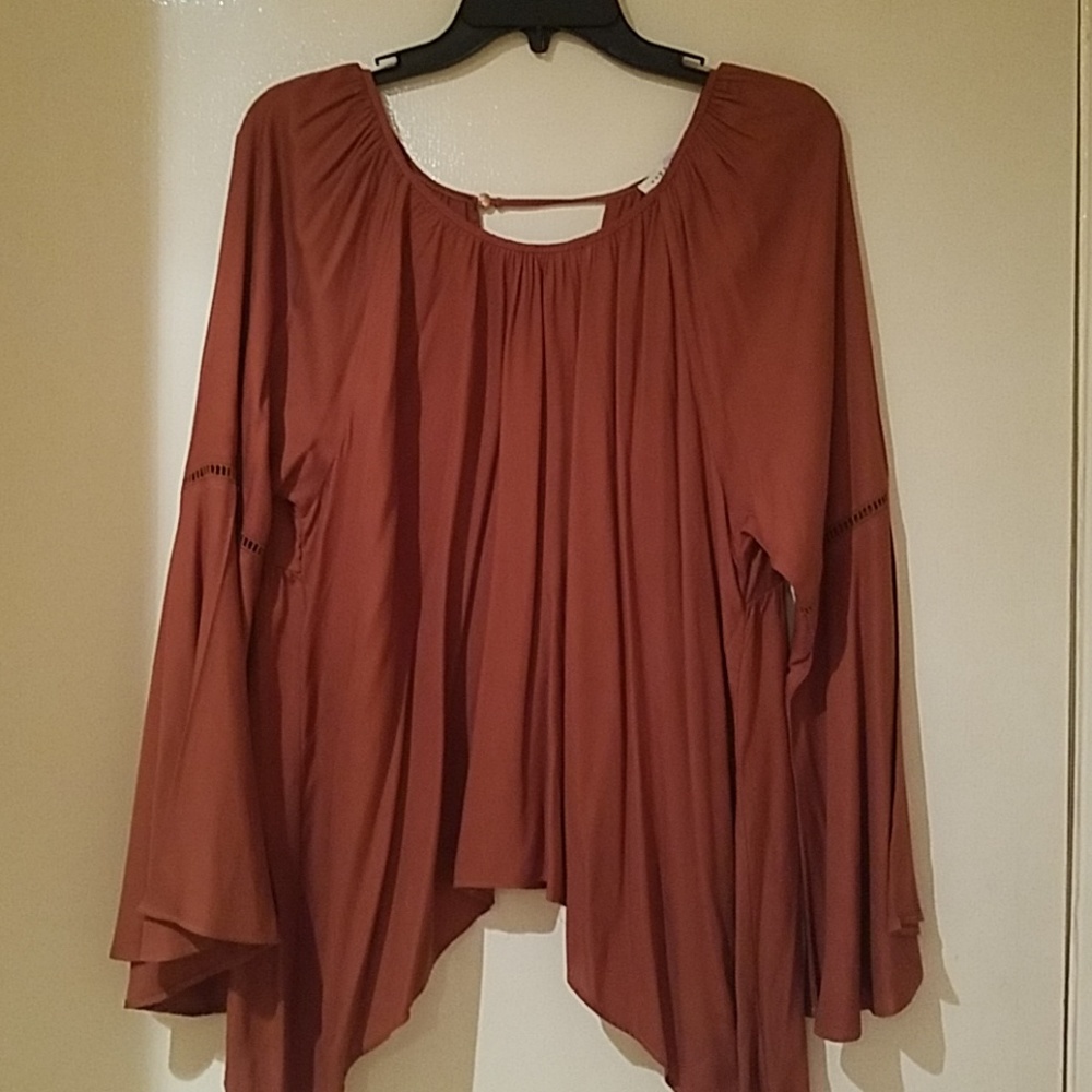 Women's Top